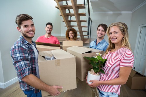 Man with van moving service in Morden