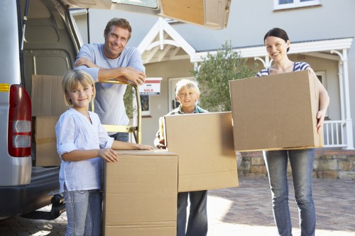 Moving service handling stairs and flat access in Morden