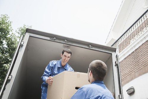 Van transport service for homes and businesses in Morden